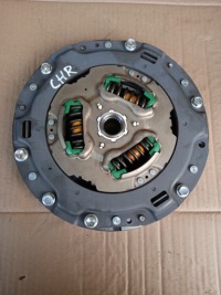 фото thumb №1, Toyota chr 1.8 зчеплення