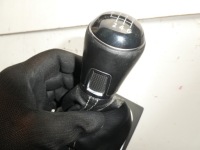 фото thumb №5, Vw golf vi чохол ручка передач 5k0711113r