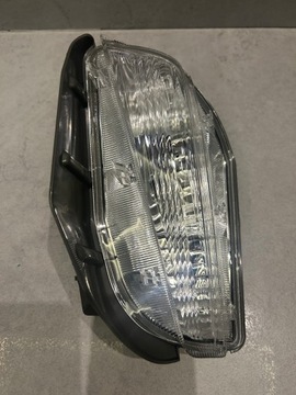 фото thumb №3, Поворотник поворот toyota prius v plus 12-