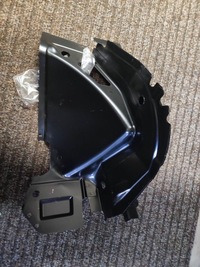 фото thumb №7, Кронштейн крила правий перед a4 b7 2004-2008