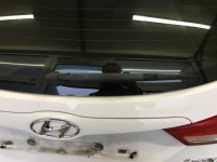 фото thumb №1, Hyundai ix20 ix 20 kod цвет tcw 2009-2019 накладка крышки багажника