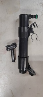 фото thumb №2, Розпилювач фара праві перед 1k5955978 vw golf v 5 1k 10.03-05.09r