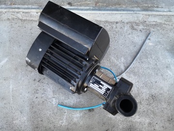 GRUNDFOS MGE 71A2-14 ИНВЕРТОР С НАСОСОМ