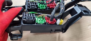 фото thumb №13, A6 c6 рестайлінг штекер роз'єм сидінь нижня підігрів електричні a4 b7 b6