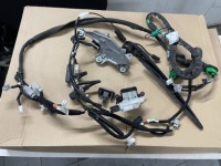 фото thumb №1, Toyota yaris cross 2020- електропроводка джгут кришки комплектна 85130-52280