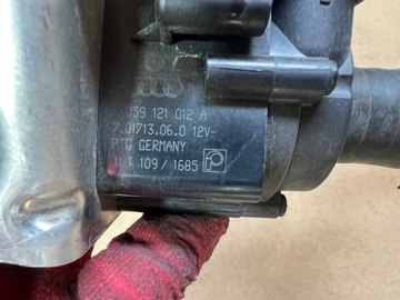 фото thumb №5, Насос води audi a8 d4 059121012a