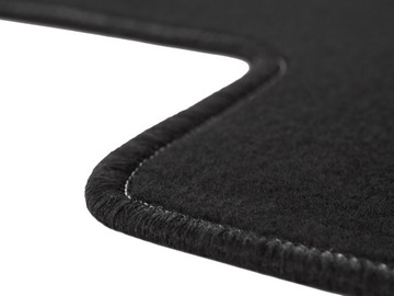 Коврики BASIC черные велюровые: MAN TGL/TGM узкие, спальные 3 части 2005 г.
