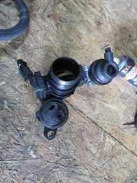 фото thumb №1, Дросельна заслінка 2.0 hdi peugeot citroen 9806731880