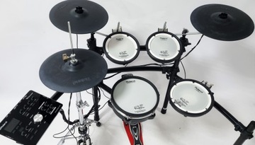 Электронные барабаны Roland TD-25.