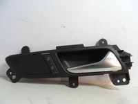 фото thumb №1, Ручка внутренняя задняя правая vw passat b7 usa 561839114