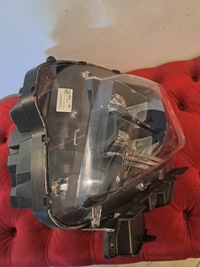 фото thumb №1, Hyundai tucson 4 лампа правая перед