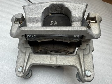 фото thumb №12, Audi a4 a5 8w диски тормозные тормозные колодки зажимы набор перед/зад 8w0615301ab