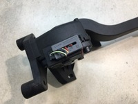 фото thumb №7, Потенціометр газу corsa c 1.7 dti 9129423