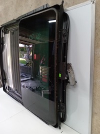 фото thumb №4, Range rover vogue l322 люк