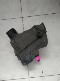 фото thumb №3, Корпус фільтра повітря renault megane scenic ii 1.9 dci 8200166612