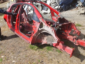 фото thumb №1, Крило поріг фартух правий opel corsa e