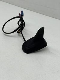 фото thumb №9, Audi q7 4l антенна крышная акула