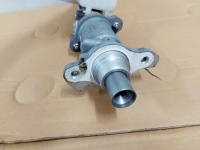 фото thumb №6, Opel ampera насос тормозная тормоза бак бачок 32072541