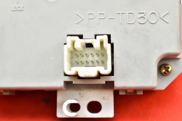 фото thumb №8, Панель управление воздуховод климат mazda 6 1 i gg 02-05