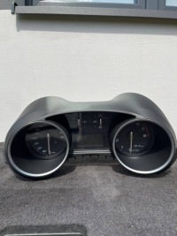 фото thumb №1, Лічильник середина alfa romeo giulietta 52097901