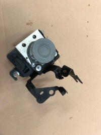 фото thumb №3, Насос abs тормозная renault captur ii 476606054r