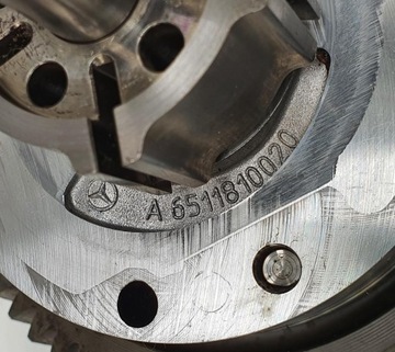 фото thumb №6, Насос масла mercedes glk x204 2.2 cdi r6511811101