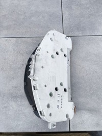 фото thumb №7, Спідометр  манометр volvo v50 2.5 t 30695997 e