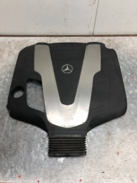 Купить Крышка накладка двигателя 3.0 cdi mercedes w212 универсал рестайлинг  a6420102811, фото thumb
