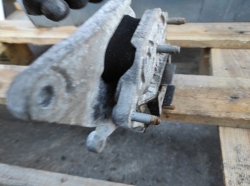 фото thumb №7, Audi a4 s4 b9 подушка лапи коробки 8w0399118d