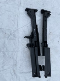 фото thumb №1, Volvo v60 направляющая направляющая багажника левая правая