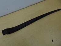 фото thumb №10, Молдинг стекло лобовое сторона правая vw golf vi plus 5m0854328