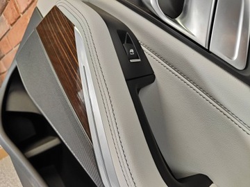 фото thumb №7, Обивка дверь правые зад задний боковина bmw x5 g05 silverstone