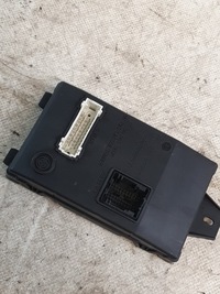 фото thumb №1, Модуль коробка bsi оригинальный номер 8201068830 renault thalia ii 10r.