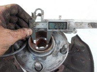 Поворотний кулак лівий перед toyota corolla verso 2 2 04-09 2,0 d4d підшипник ok Недорого, фото thumb