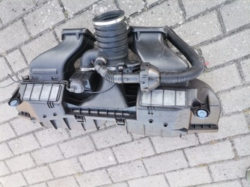 фото thumb №10, Porsche оригинальный номер 99111002001 впуск корпуса фильтра воздуха