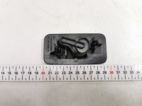 фото thumb №11, Крышка, подпорка, правая, чёрная opel insignia oem номер 2351000 13293377