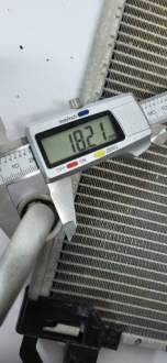 Купить Yaris iii рестайлинг  16- радиатор воды кондиционера + вентиляторы 1,33 бензин, фото thumb