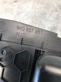 фото thumb №6, Пепельница бардачок audi a4 b8 8k0857951