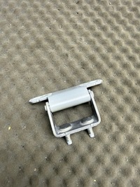 фото thumb №1, 797100z000 петля крышки багажника левый kia sportage iii