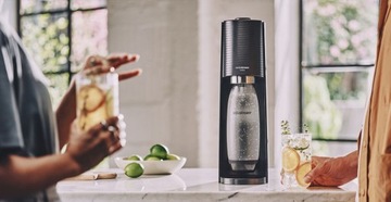 САТУРАТОР ГАЗИРОВАННОЙ ВОДЫ SODASTREAM, ЧЕРНЫЙ НАБОР, БУТЫЛКА 1л + КАРТРИДЖ CO2