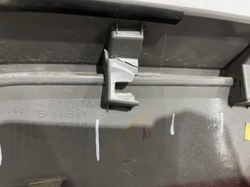 фото thumb №8, Toyota rav4 v накладка кришки багажника зад 76801-42240