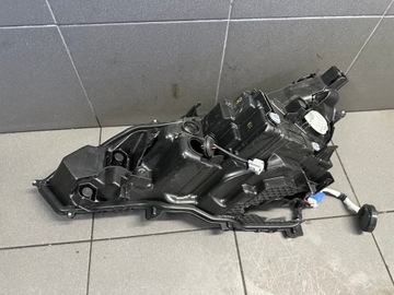 фото thumb №11, Лампа правые перед lexus nx ii eu повреждённая