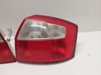 фото thumb №1, Лампа права задня audi a4 b6 sedan 8e0945096