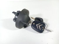 фото thumb №1, Citroen c3 02-09 крышка заливной топлива