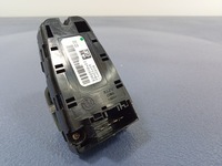 фото thumb №5, Bmw 7 g12 переключатель стёкла дверь задних 9382506