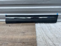 фото thumb №1, Mercedes gla w247 молдинг двері перед правий 2477271501