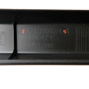 фото thumb №12, Mercedes w212 рамка стёкла дверь левая задняя