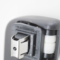 фото thumb №6, Audi q8 2021 левая сторона кронштейн / ручка потолочная передняя