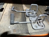 фото thumb №1, Засов капот vw crafter ii man tge 18-24 rok оригинал