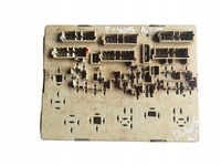 фото thumb №1, Коробка предохранителей peugeot 405 1.6 бензин 1987-1996 rok